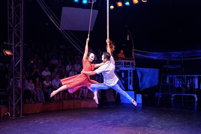 The Cambodia Circus, Phare At 19:00 PM - What makes Phare different from a standard circus