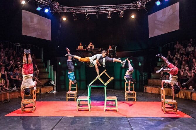 The Cambodian Circus Show and Pub Street Night Market - The two-hour Phare performance and Seat C
