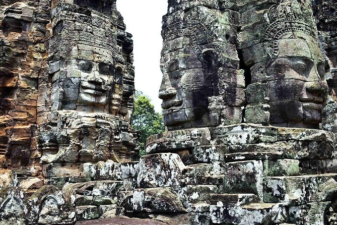 Three-day tour Discovering Siem Reap highlight ,Beng Mealea and Floating Village - Day one: Angkor Wat before breakfast