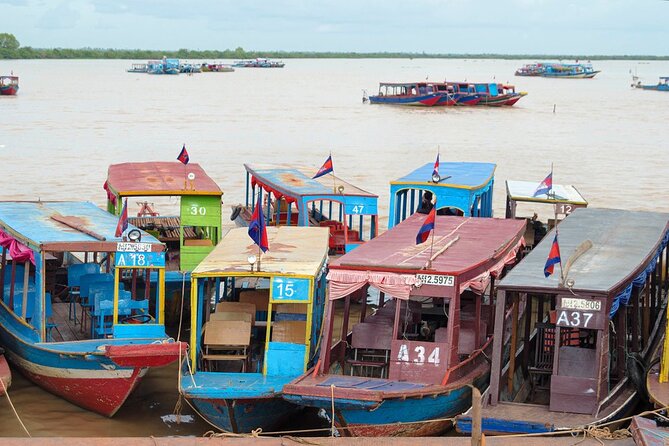 Tonle Sap Lake & Kampong Khleang Village Day Tour - The 8 am drive from Siem Reap