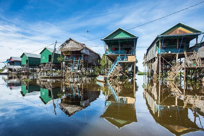 Tonle Sap Lake & Kampong Phluk Village Half-Day Tour - Reaching Kampong Phluk by boat