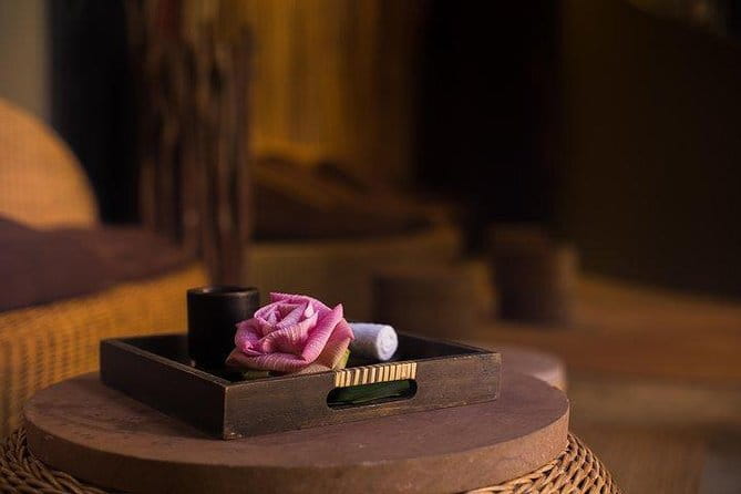 Traditional Head, Back & Shoulder Massage in Siem Reap - How the one-hour treatment unfolds