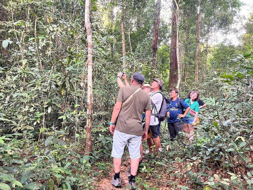 Trekking Tour at Phnom Kulen National Park from Siem Reap - Reaching Preah Ang Thom and its giant Buddha