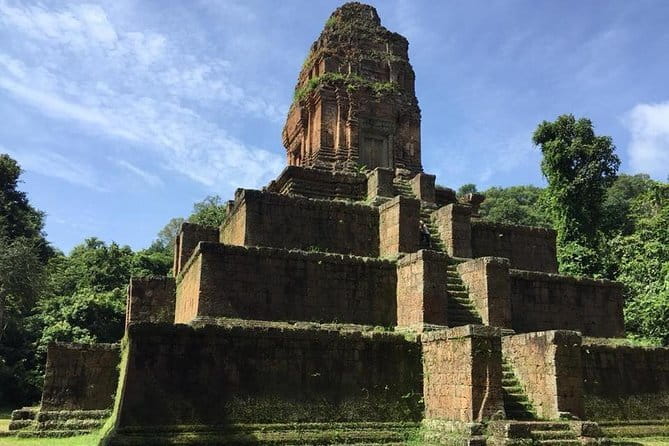 Two Day Angkor Temples Tours - Eastern Mebon and Pre Rup close day one