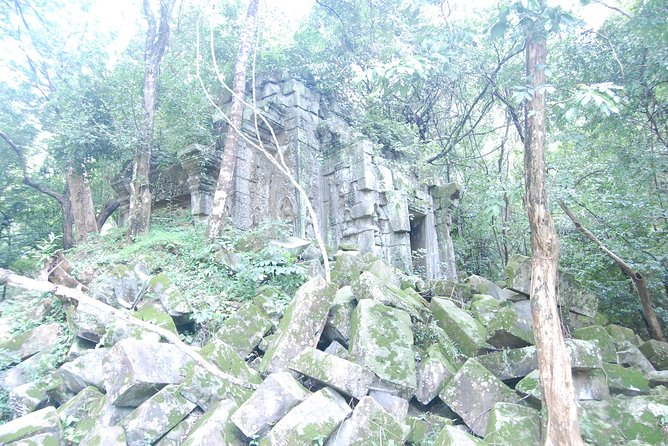 Two Days Angkor Wat Park-Beng Mealea and Kampong Phluk Village - Kampong Phluk and the extra boat cost