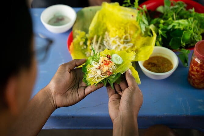 Ultimate Siem Reap Food Tour by Tuk Tuk - 20 Tastings, 8 Stops - Stop 4: A driver’s local pick on a back street