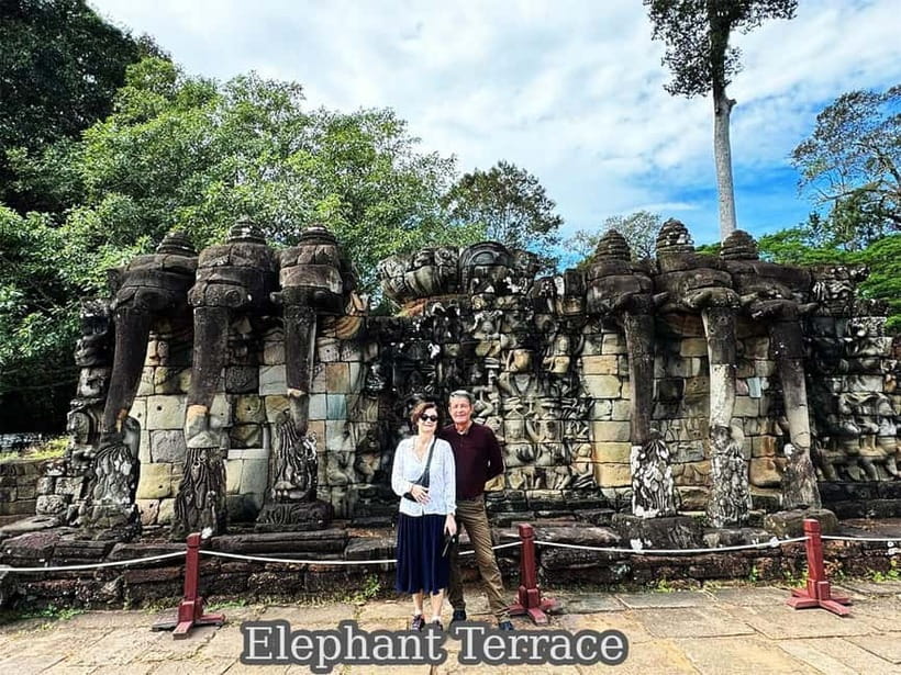 Ultimate Sunrise to Angkor Wat, Angkor Thom and Bayon Temple - Why the sunrise start is worth the alarm