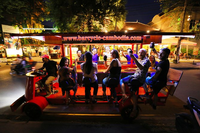 Unlimited Drinks - Sunset City Tour - 2 Hours - A sunset ride with a bar built into the vehicle