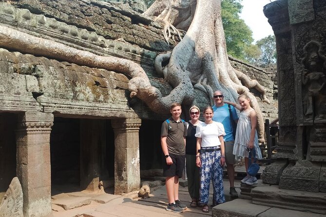 Unveiling Angkor Wat Sunrise, Bayon, Ta Prohm In Small Group Tour - What the small group changes