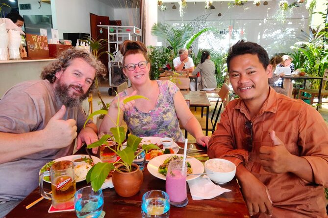 Visit 9 Places in 3 Hours by Private Tuk-Tuk - Three monuments explain modern Cambodia