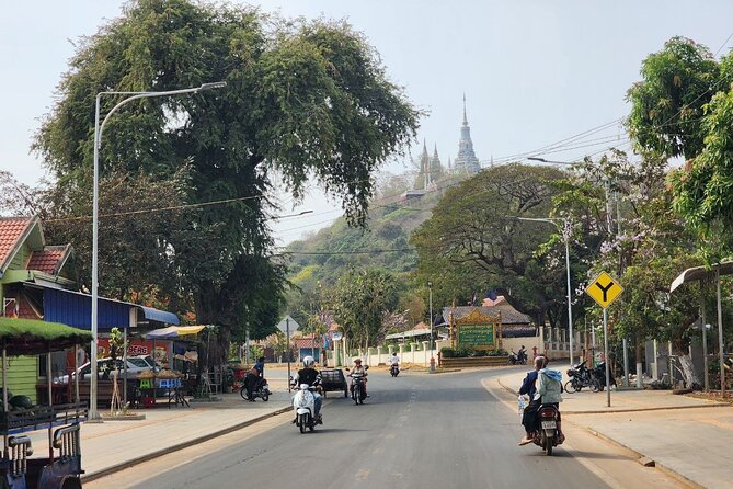 Visit Phnom Udong and Silk Island by Khmer Traditional Tuk-Tuk - Why This Day Trip Works