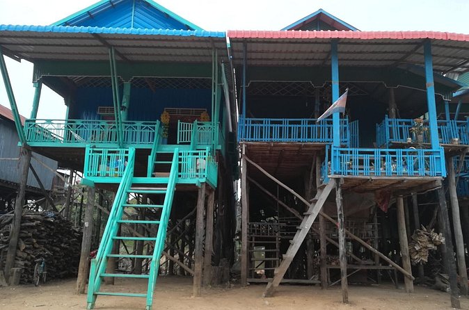 War Museum, Killing Field and Floating Village ( Kampong Phluk) - What the $79 price really covers